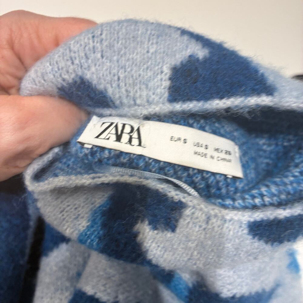 Zara Blue Mock Neck Animal Print Sweater Sz Small - Picture 4 of 9